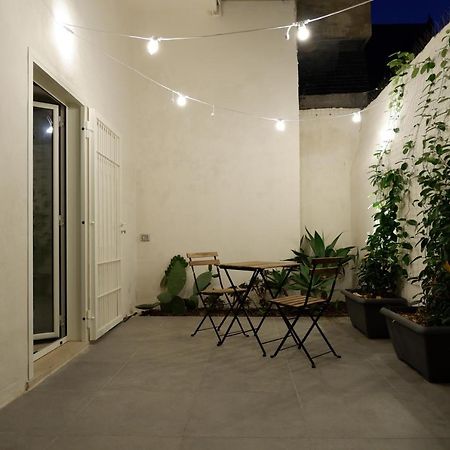 Bari Central Patio Διαμέρισμα Εξωτερικό φωτογραφία